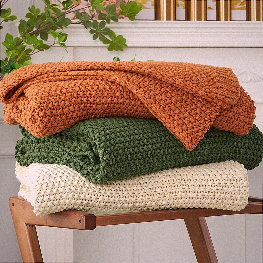 Best Longhui bedding Chunky Cable Knit Throw Blanket Lightweight Olive Green 100