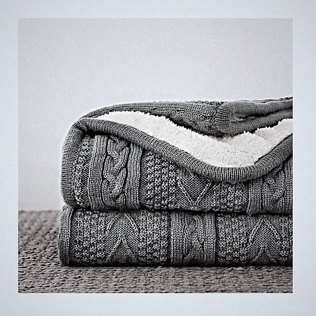 Longhui bedding Acrylic Cable Knit Sherpa Throw Blanket - Thick, Soft, Big, C...