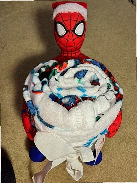 Marvel Spider Man Holiday Buddy 7×18.5 & Throw 50×60 Plush Reading Christmas NWT
