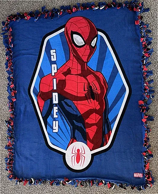 Marvels Double Sided Spider-Man Handcrafted Fleece Throw Blanket/BIRTHDAY GIFT