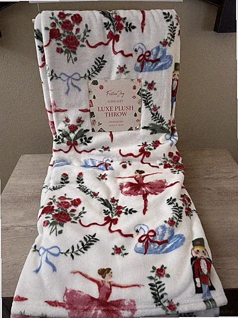 NEW Christmas Throw Blanket 60"x70" Nutcracker Ballet Ballerina Swan Roses Bows