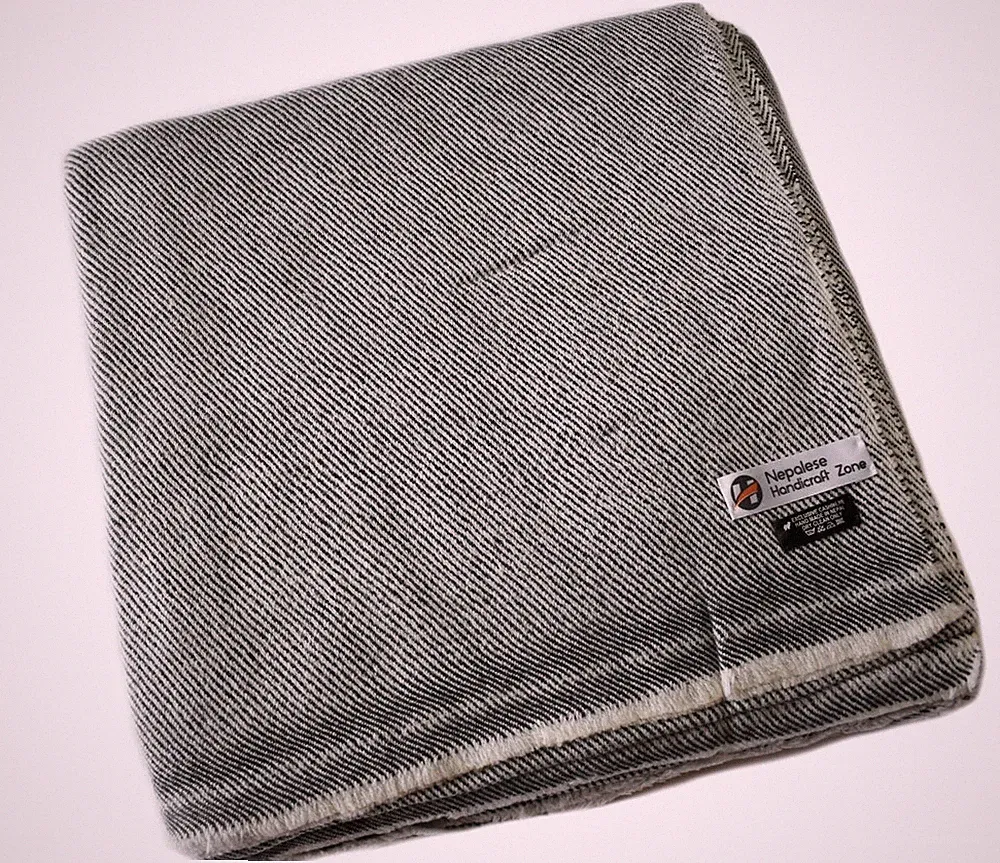 NHZ Natural XL Himalayan Cashmere Blanket/Throw 90"x108" From Nepal (Charcoal)