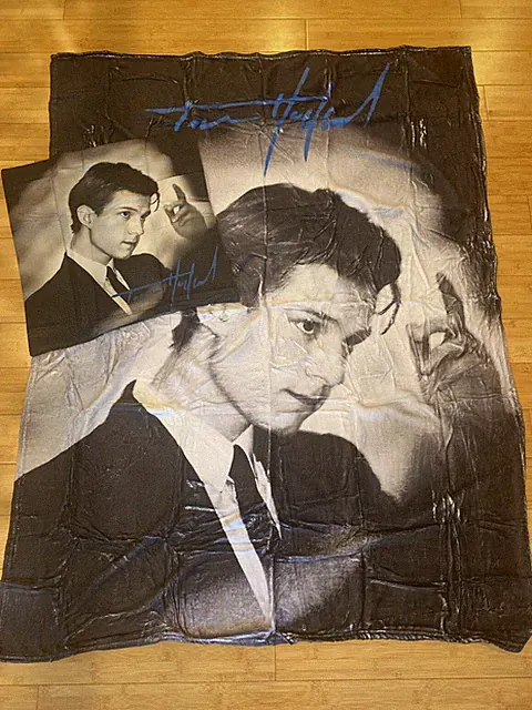 Tom Holland Throw Blanket Warm 54x40 & Pillow Case 17x17 Marvel Peter-Spider-man